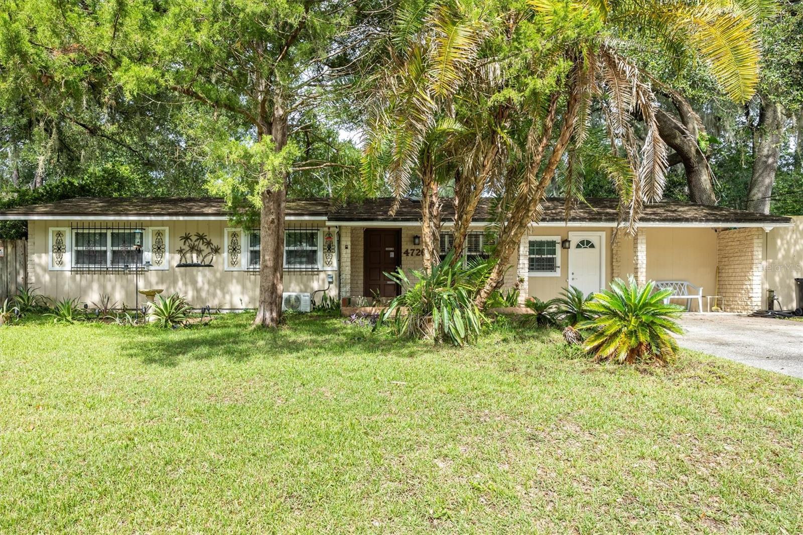 First time on the market in over 30 years!
This charming 3-bedroom, 2-bath home offers a blend of comfort, convenience, and character. Located in an established neighborhood with no HOA, it features an enclosed garage, easy-care tile floors throughout, whole house water filter system, and energy-efficient mini-split systems for year-round comfort.
The fenced yard includes three storage sheds and is shaded by magnificent granddaddy oak trees—perfect for enjoying summer afternoons. With its prime location and inviting feel, this home is ideal for a first-time buyer.
Call the listing agent today to schedule your private showing!