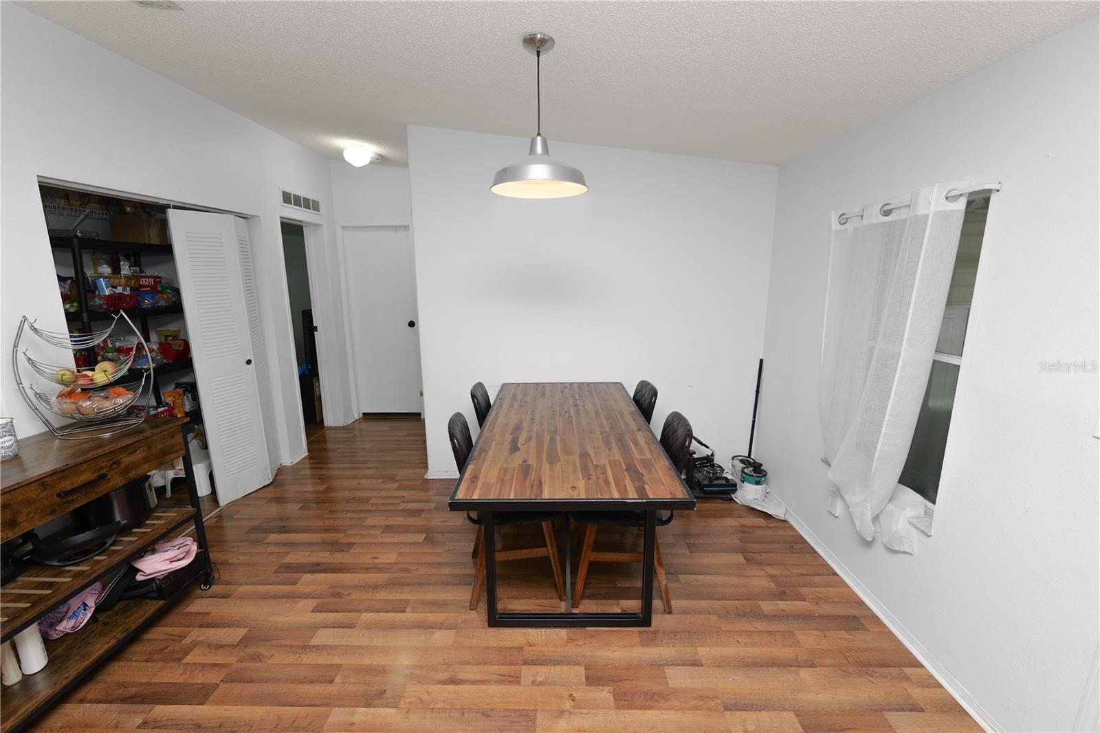 VILLAGE UNIT 04 ADD LAKELAND - Residential