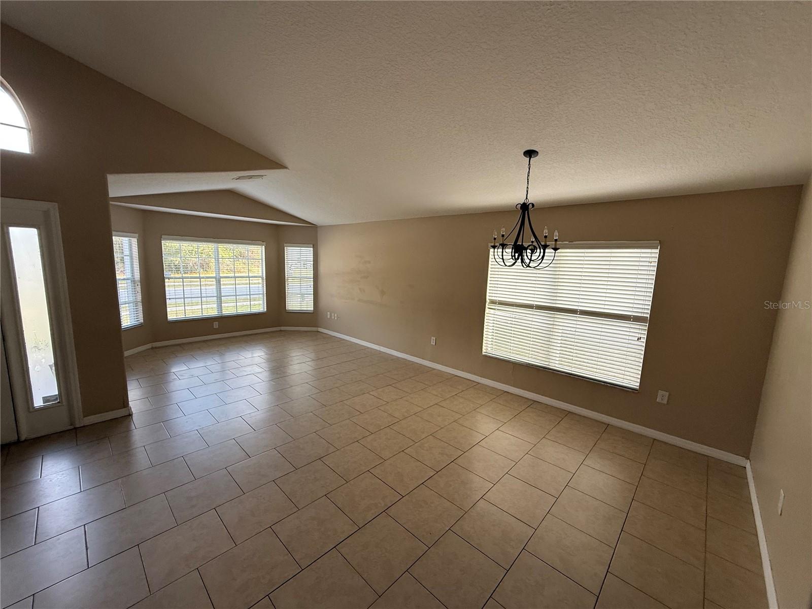 3052 WILD PEPPER AVENUE