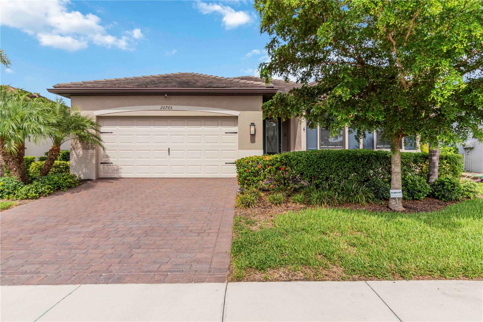 WEST VLGS PH 1 - Residential Lease