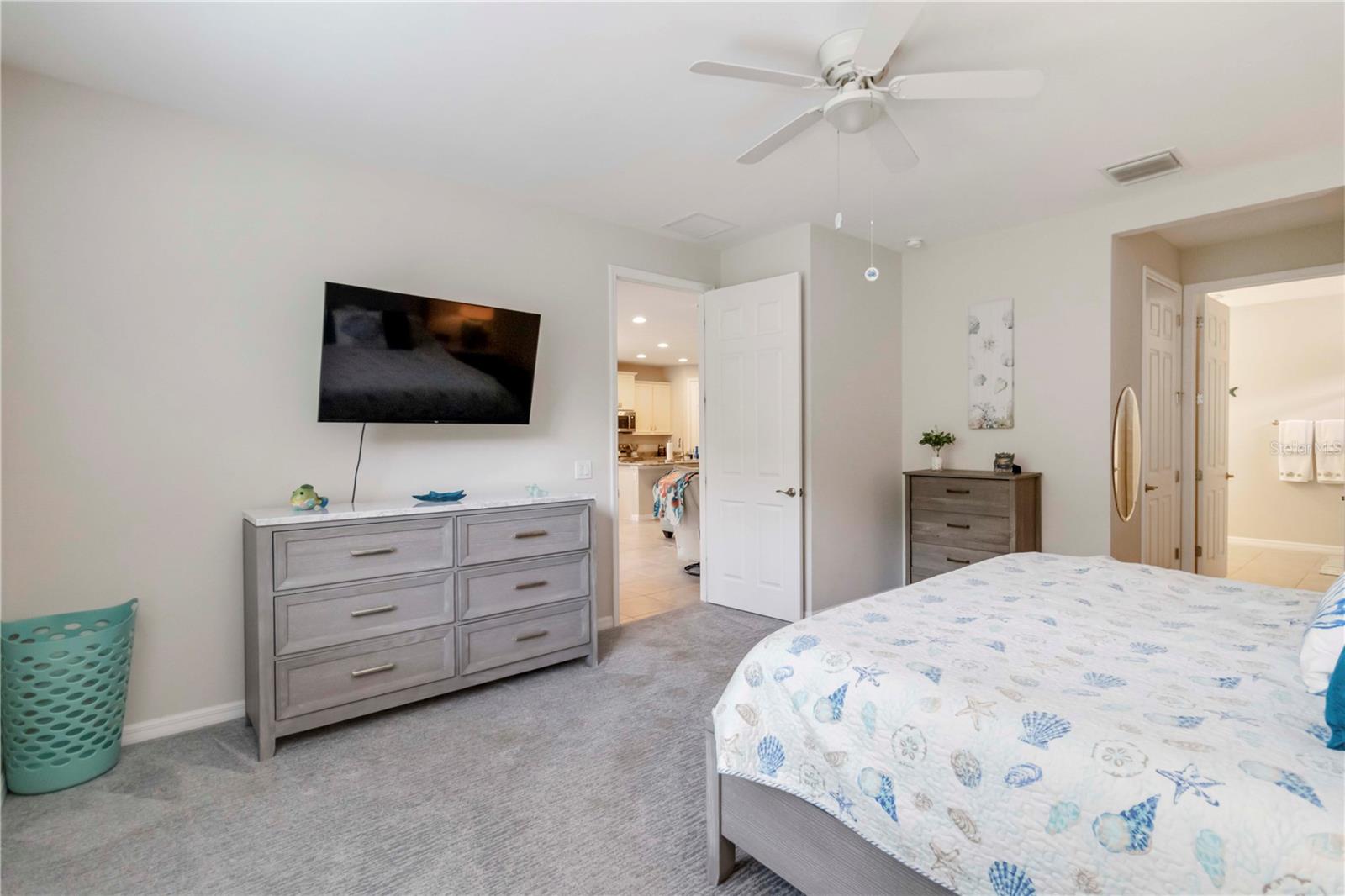 WEST VLGS PH 1 - Residential Lease
