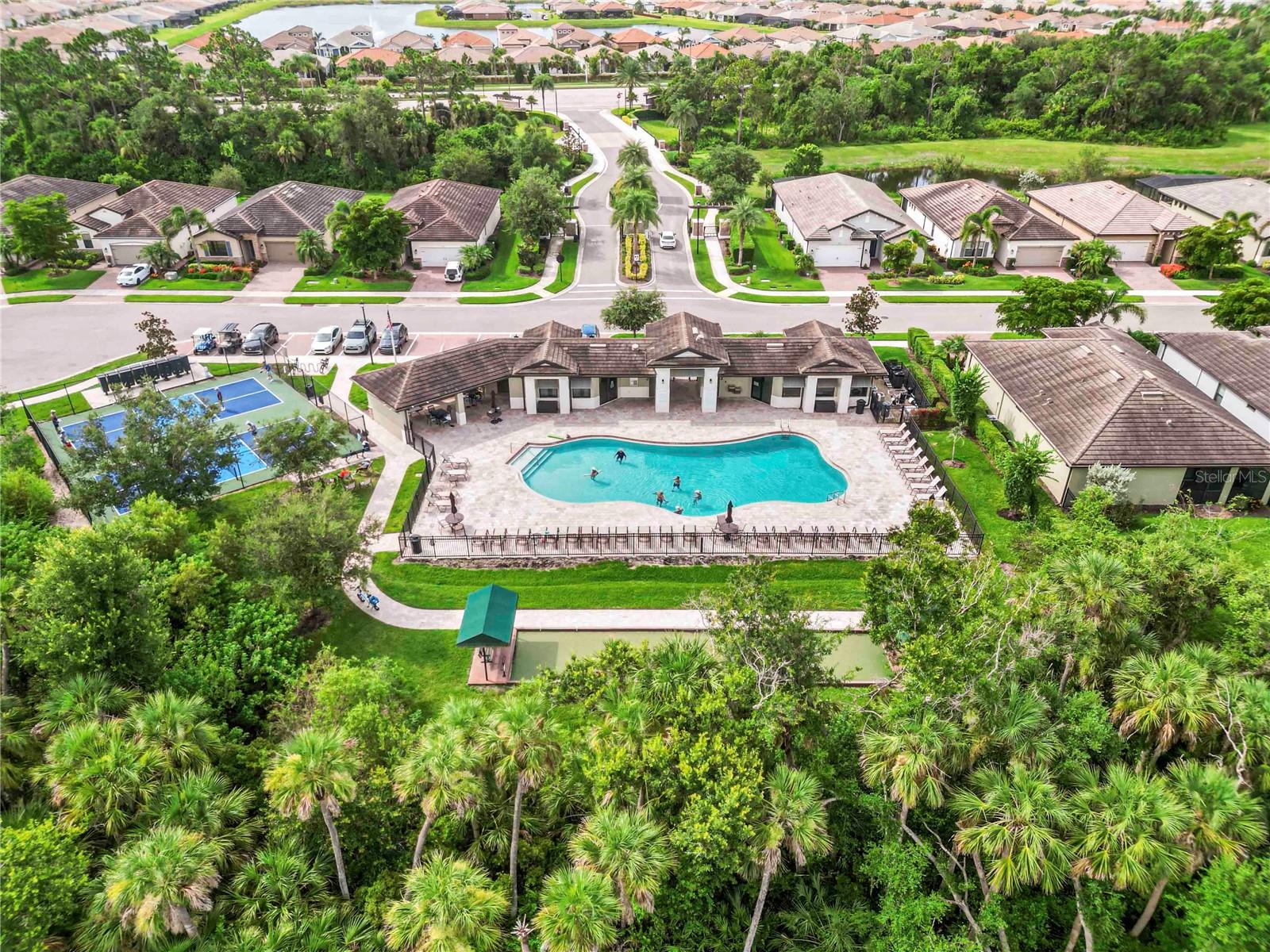 WEST VLGS PH 1 - Residential Lease