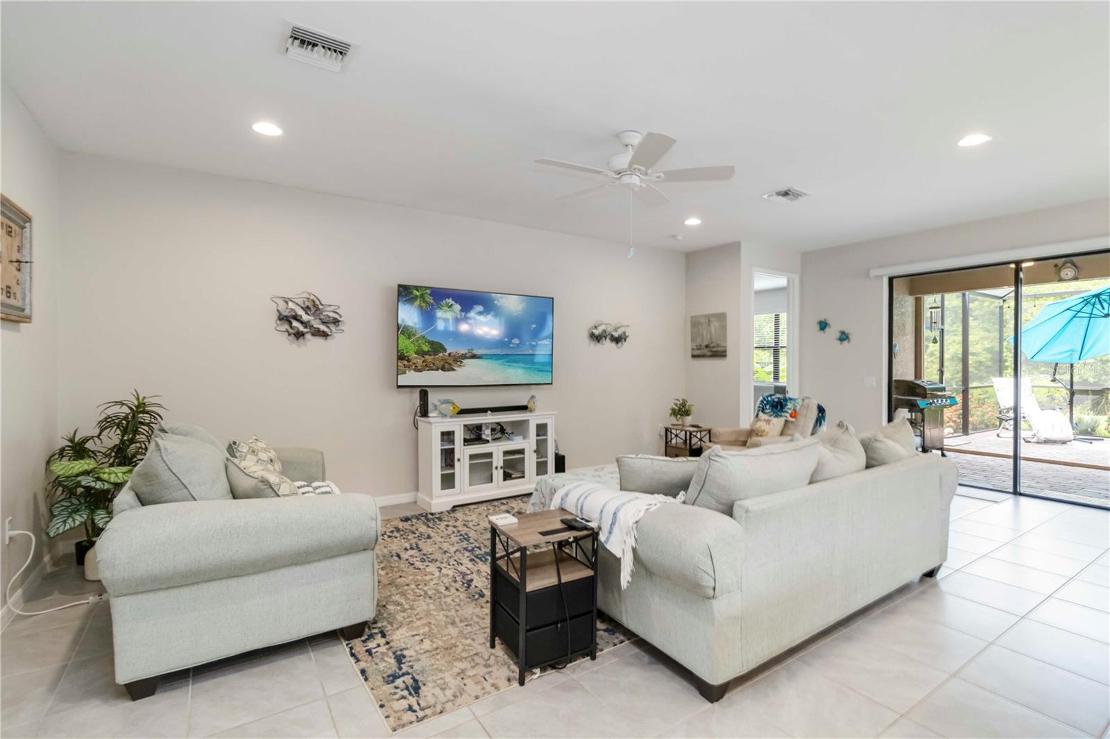 WEST VLGS PH 1 - Residential Lease