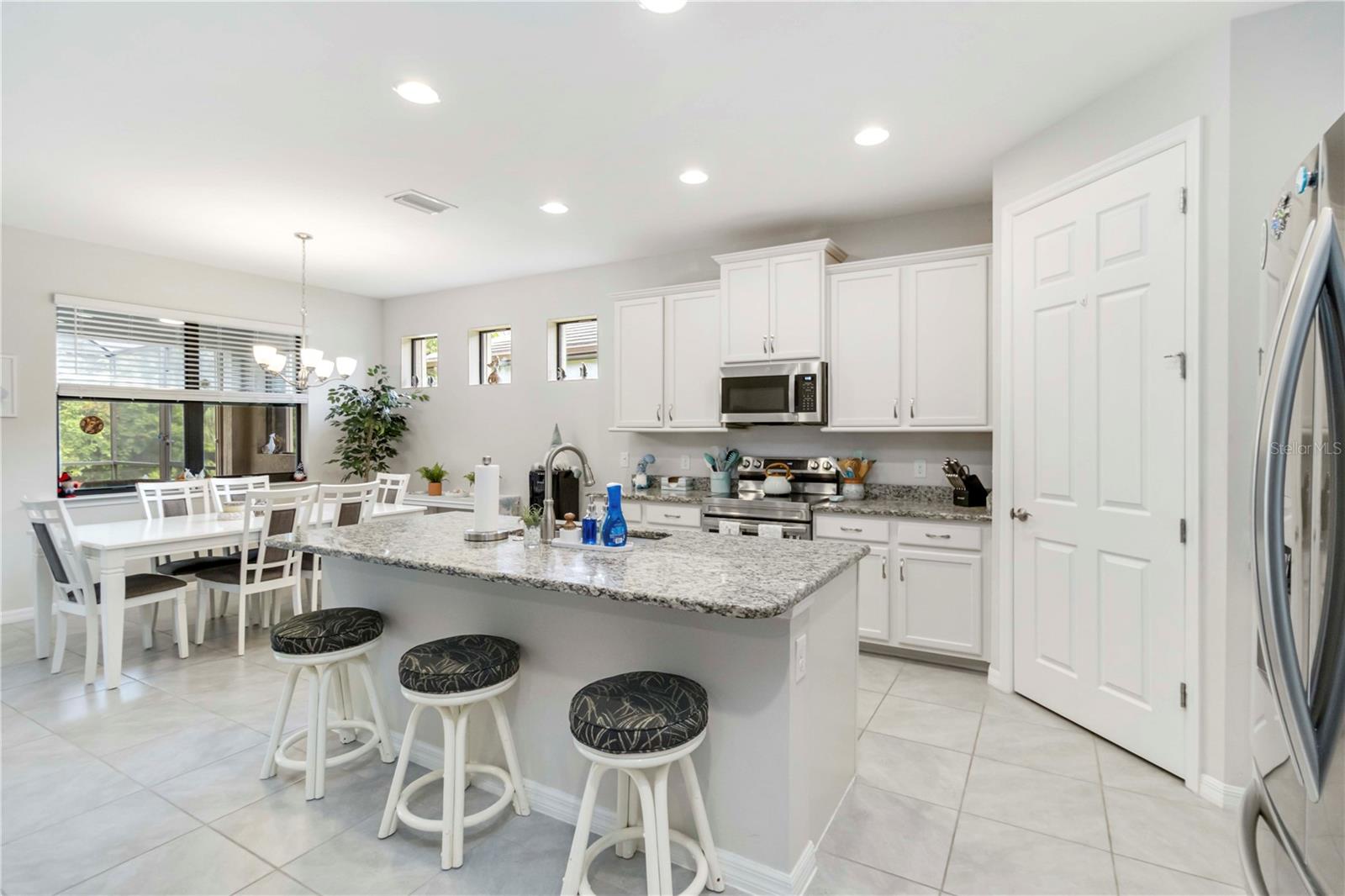 WEST VLGS PH 1 - Residential Lease