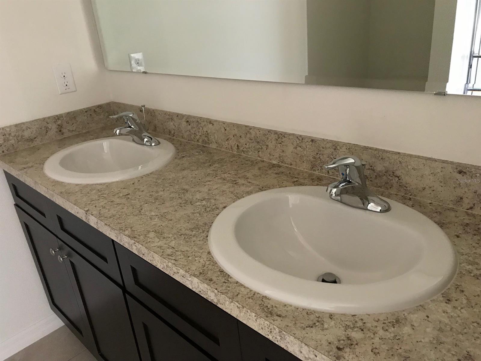 Coastal Woods Un A1 - Residential Lease