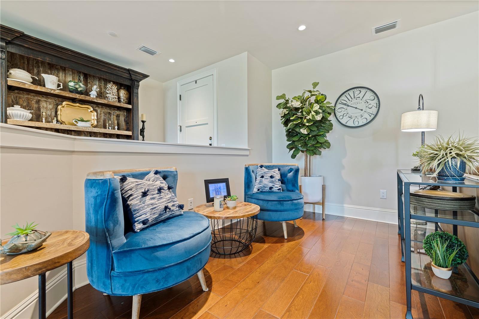 RESIDENCES AT BELLEVIEW PLACE CONDO - Residential