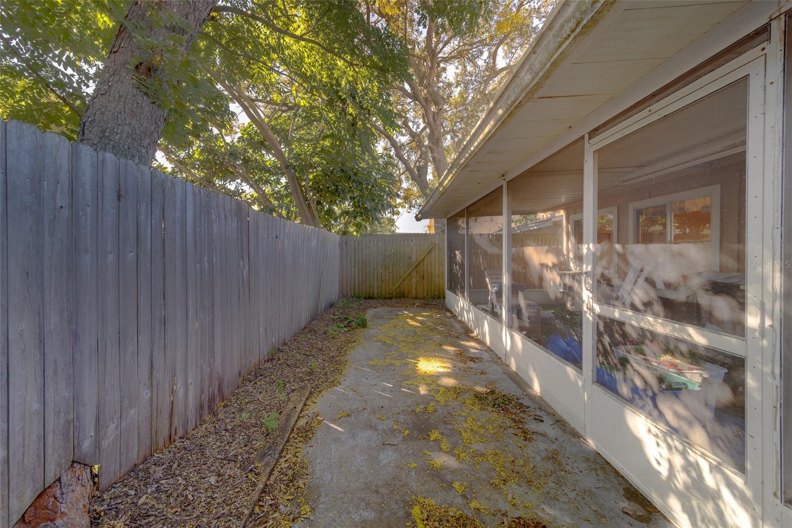 VALENCIA PARK UNIT 1 - Residential