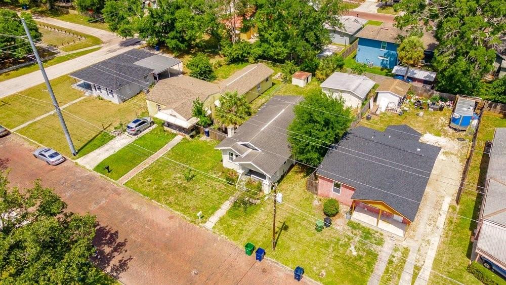 4QE | SUBURB ROYAL - Residential