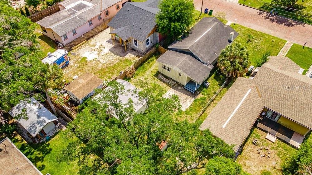 4QE | SUBURB ROYAL - Residential