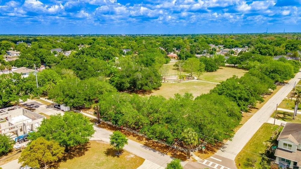 4QE | SUBURB ROYAL - Residential