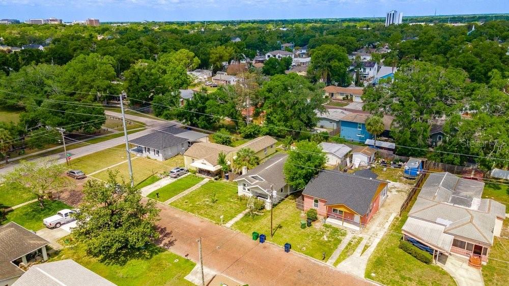 4QE | SUBURB ROYAL - Residential