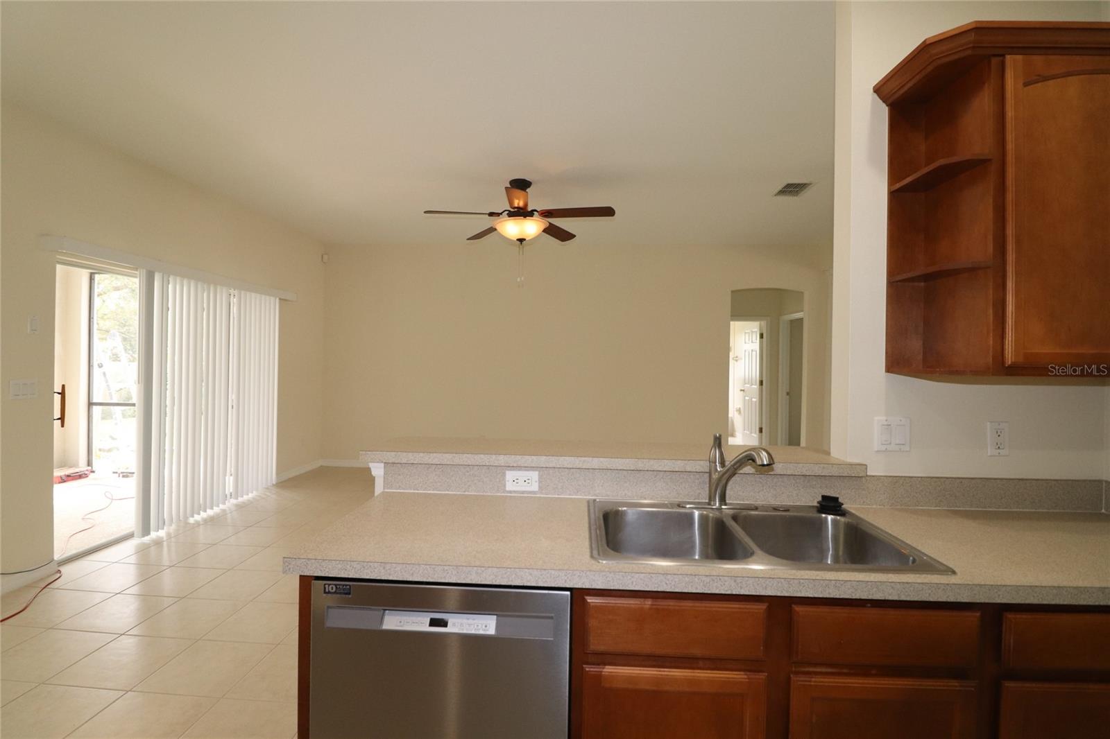 STONEYWOOD PH 11 - Residential Lease