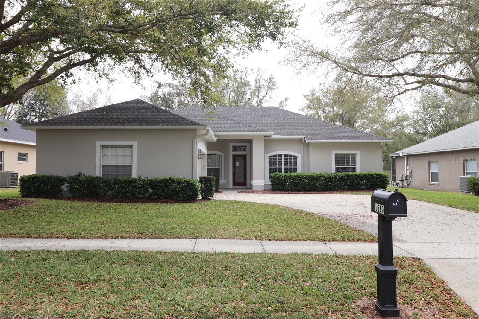 STONEYWOOD PH 11 - Residential Lease