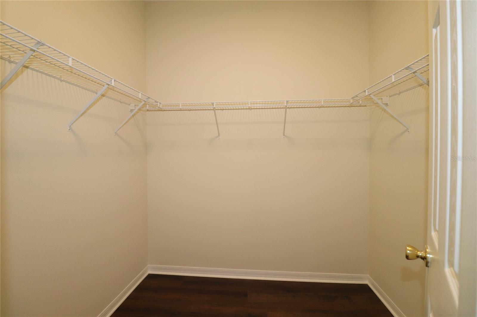 STONEYWOOD PH 11 - Residential Lease