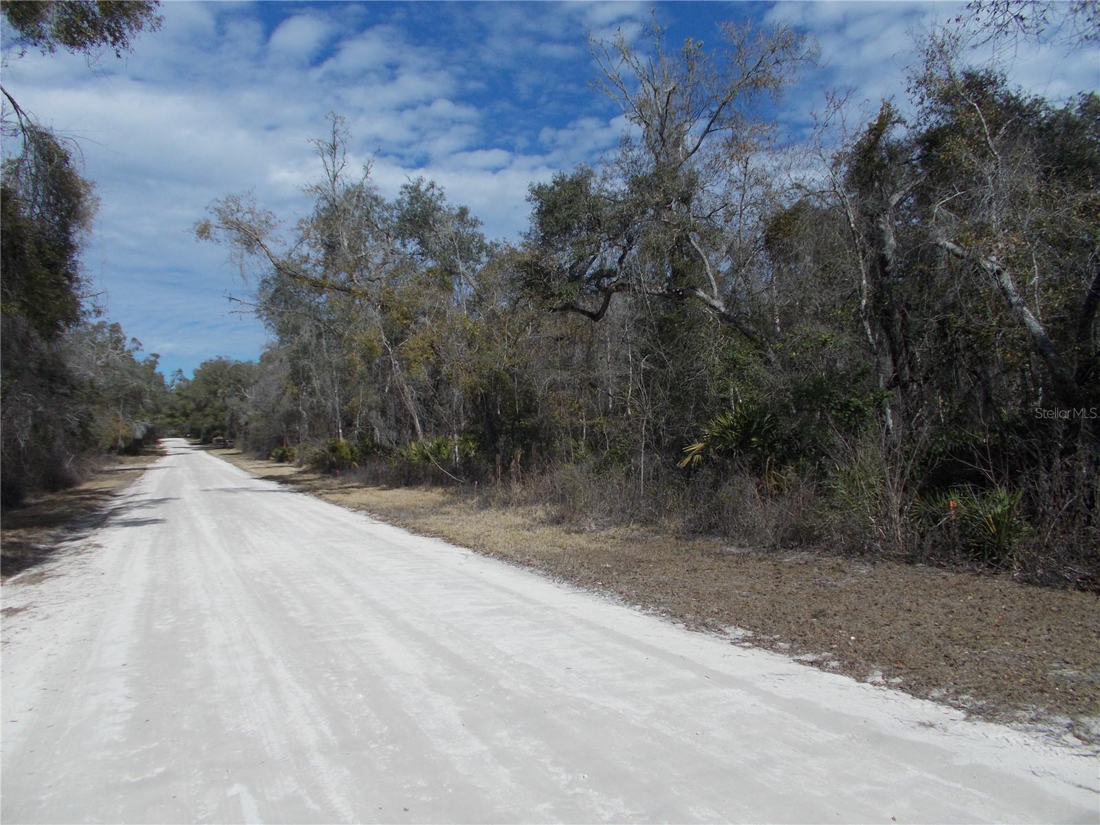 SUW RIV HEIGHTS - Land