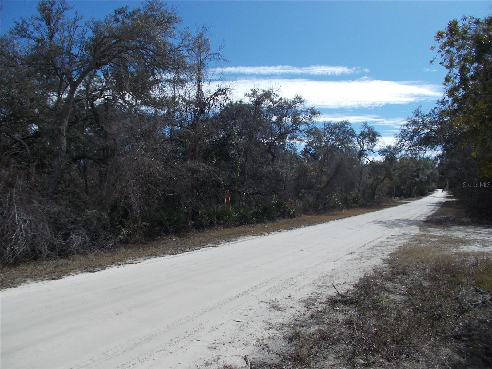 SUW RIV HEIGHTS - Land