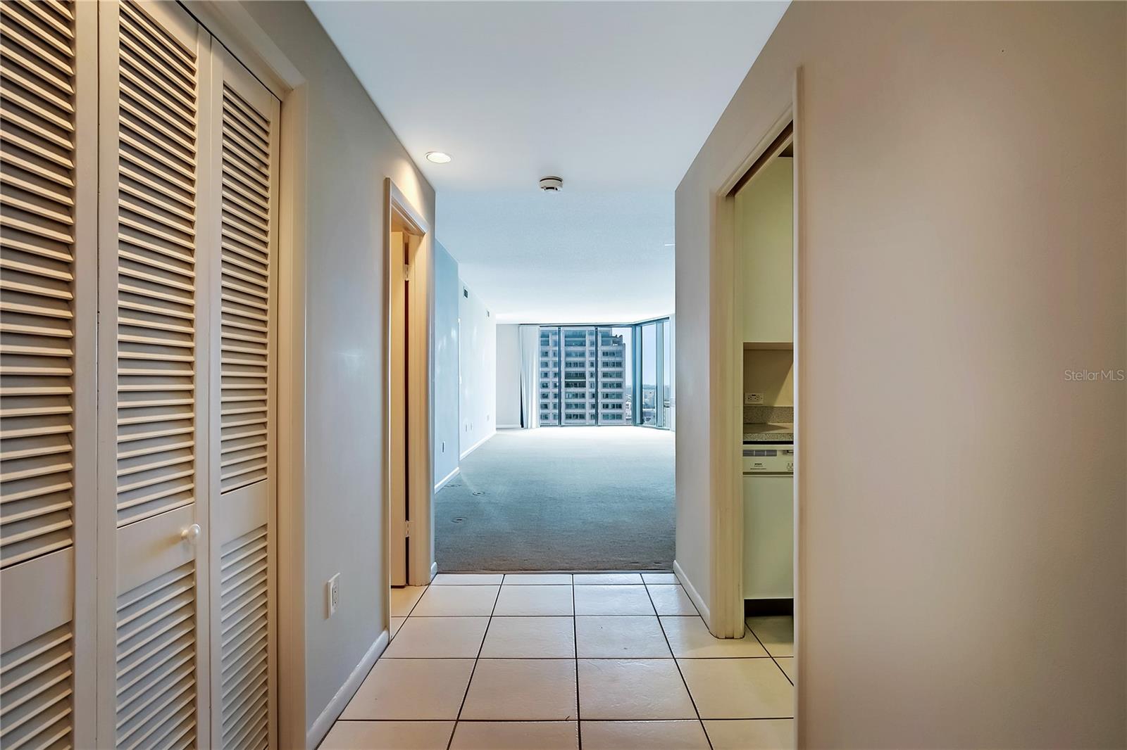 1 BEACH DRIVE SE 2109