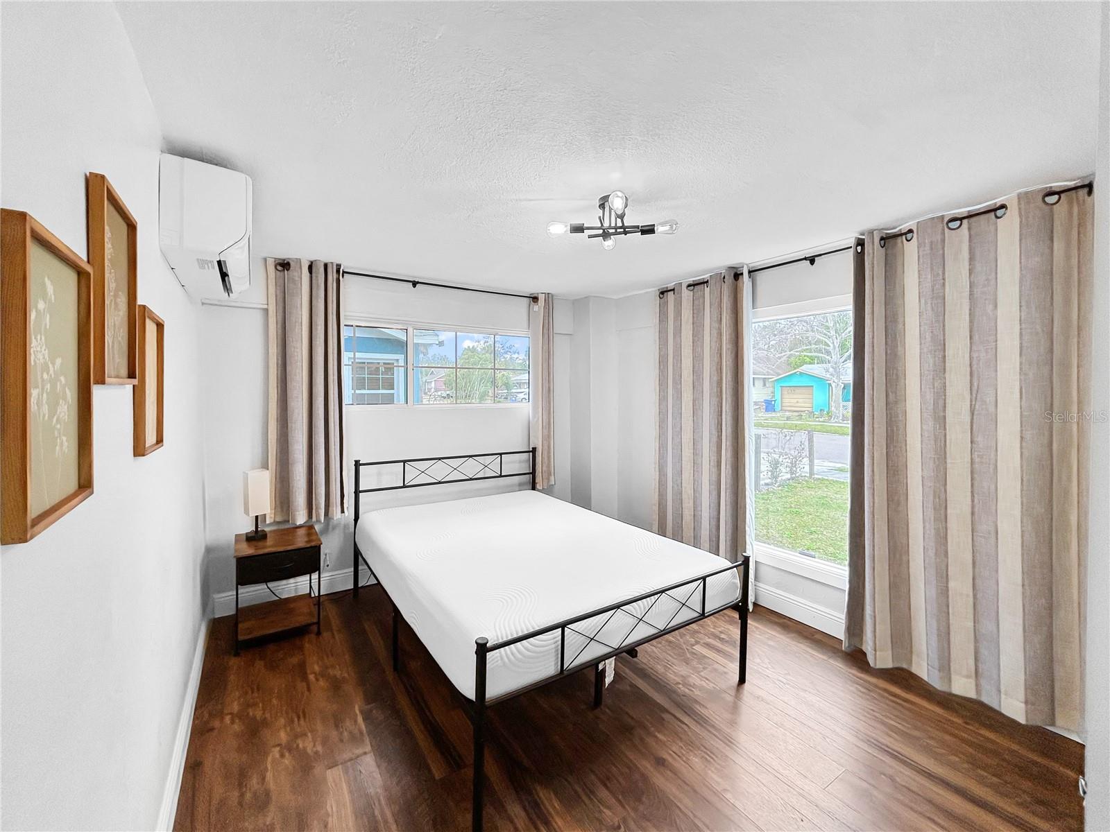 GRAND VIEW PARK - Residential Income