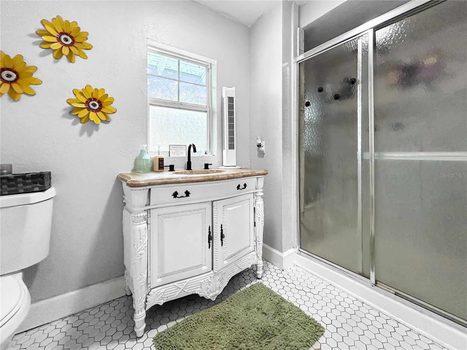 GRAND VIEW PARK - Residential Income