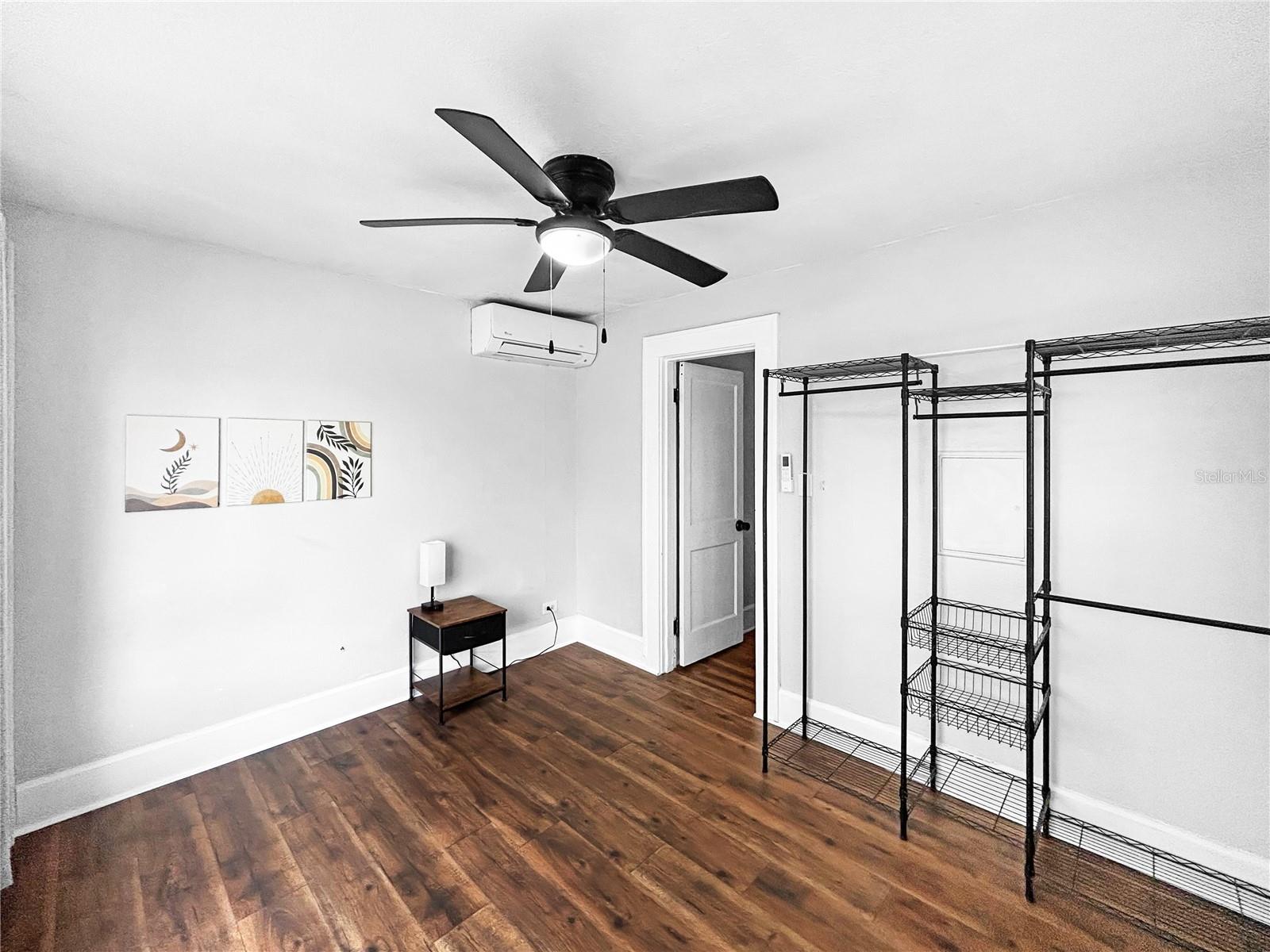 GRAND VIEW PARK - Residential Income