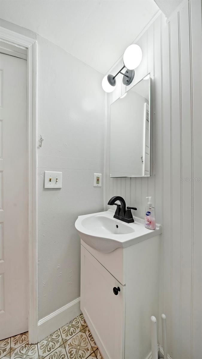 GRAND VIEW PARK - Residential Income