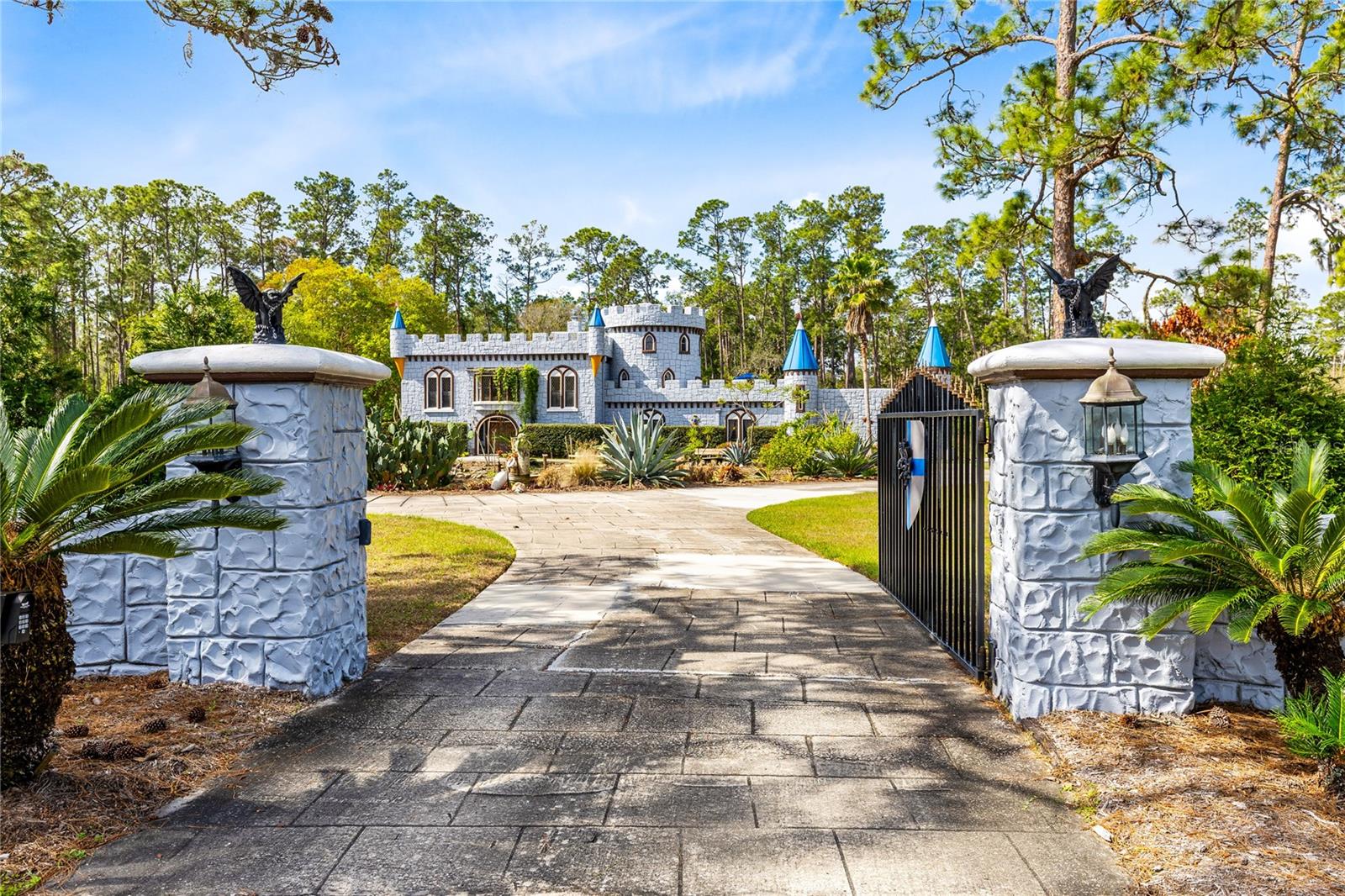 LAKE AND PINES ESTATES - Residential