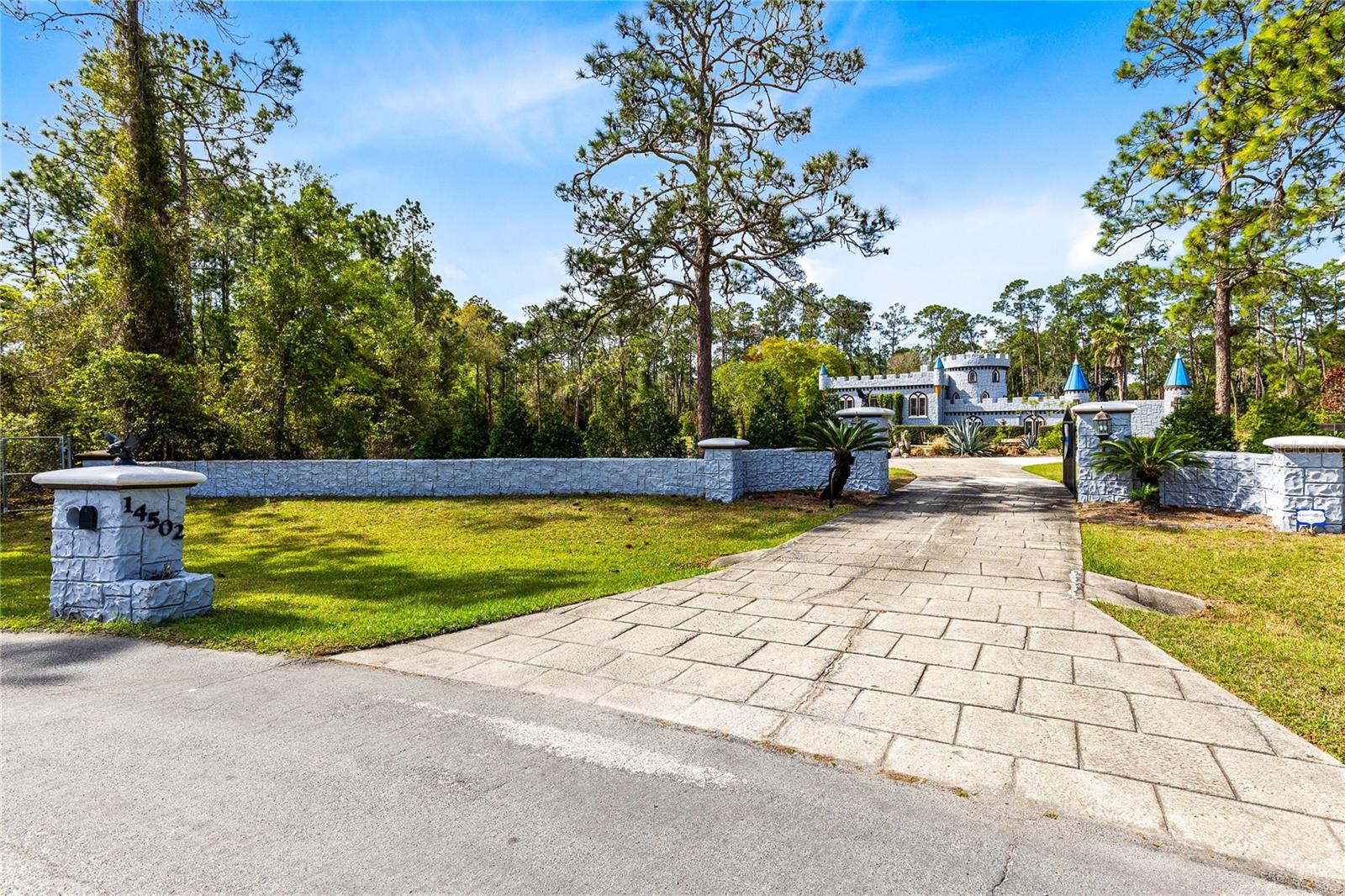 LAKE AND PINES ESTATES - Residential