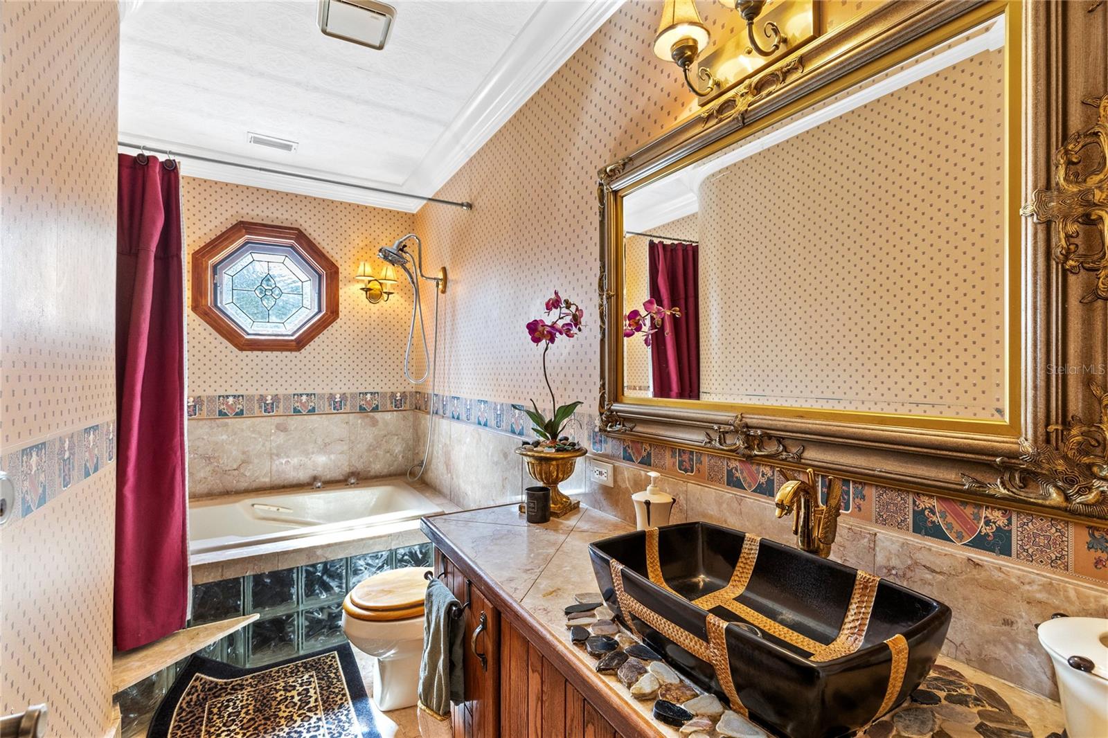 LAKE AND PINES ESTATES - Residential