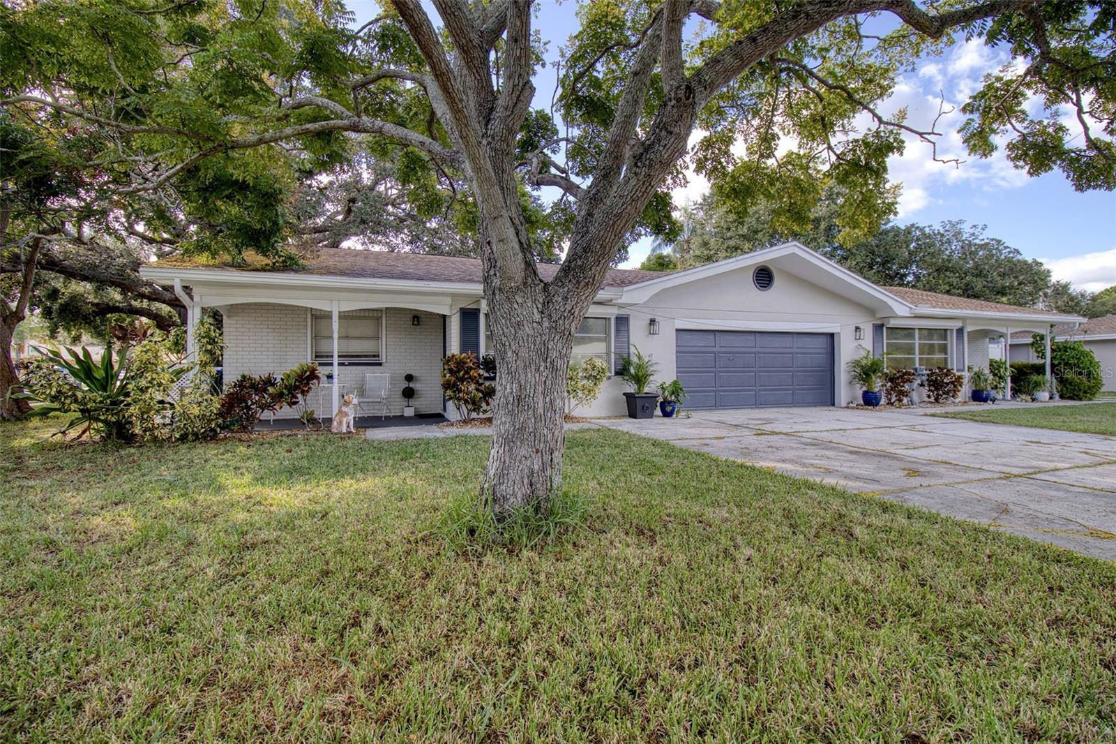 LAKESIDE TERRACE 1ST ADD - Residential