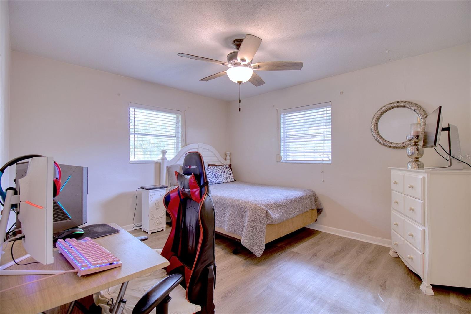 LAKESIDE TERRACE 1ST ADD - Residential