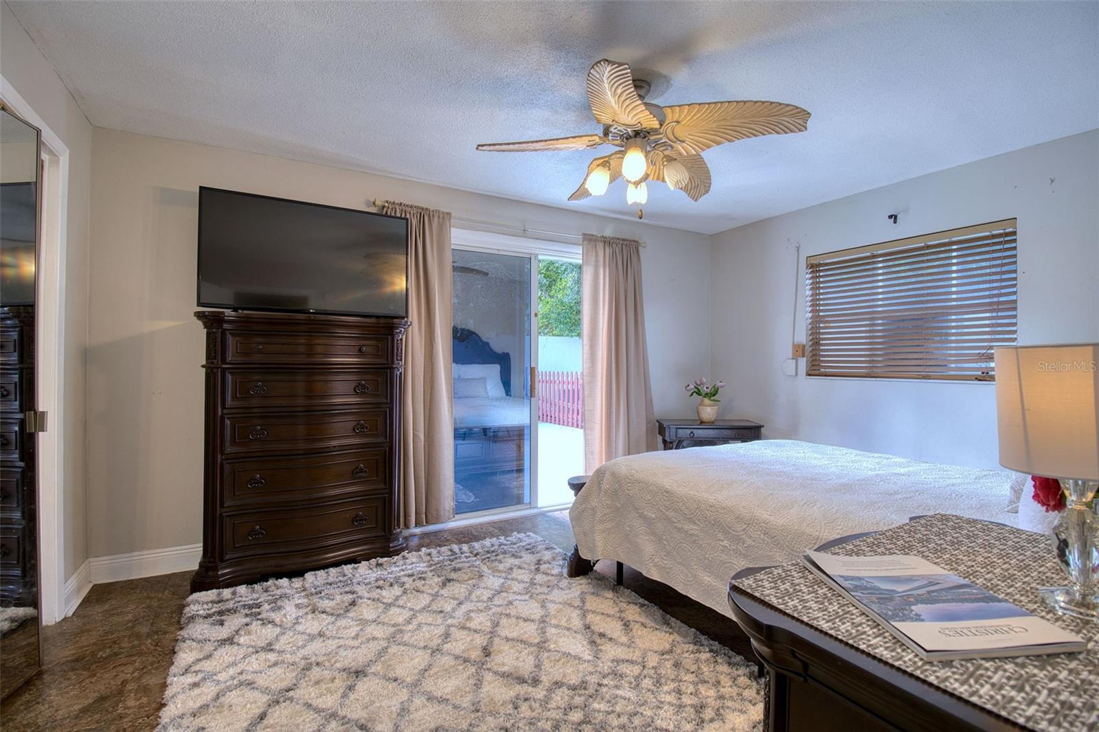 LAKESIDE TERRACE 1ST ADD - Residential