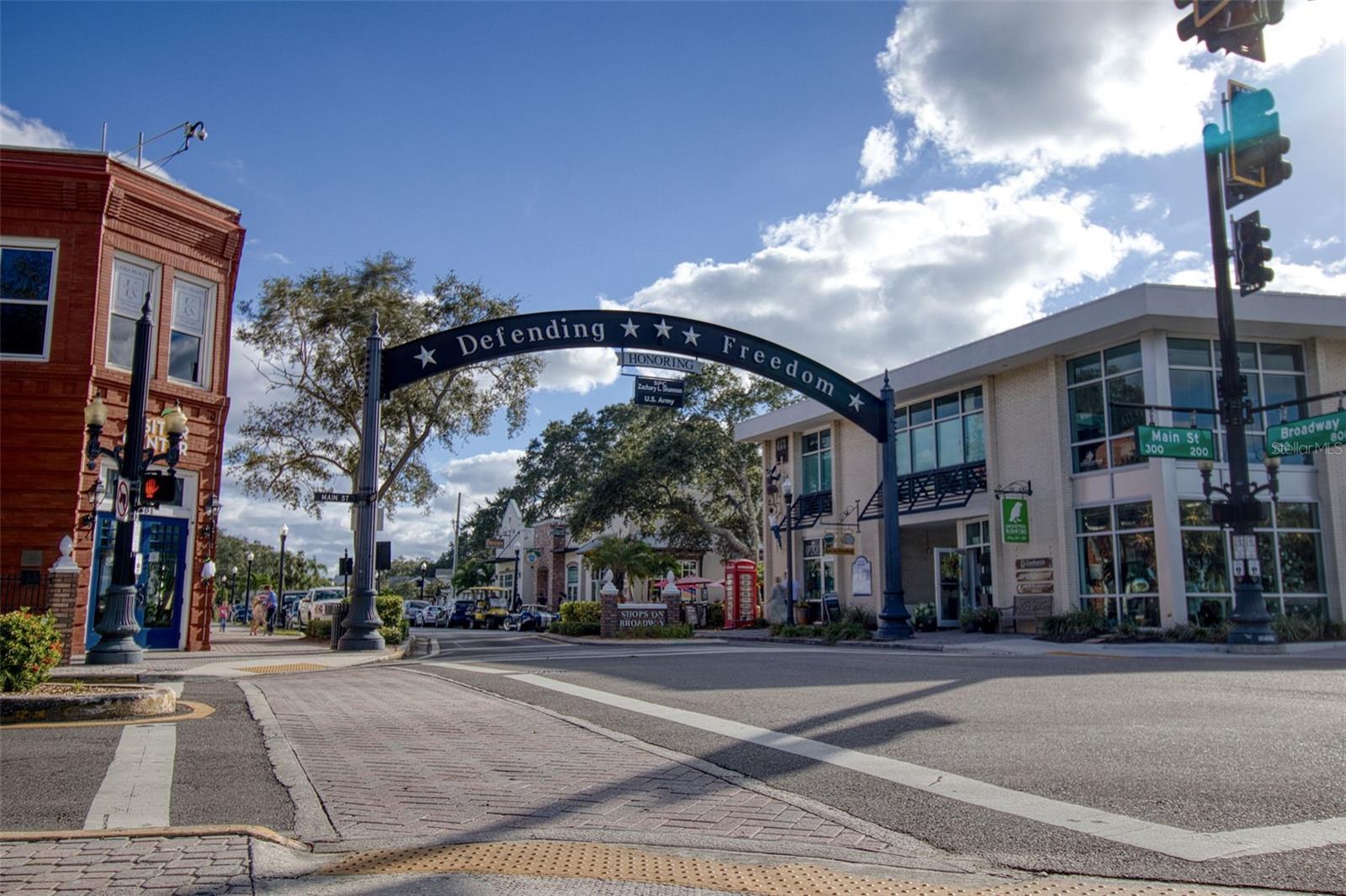 LAKESIDE TERRACE 1ST ADD - Residential
