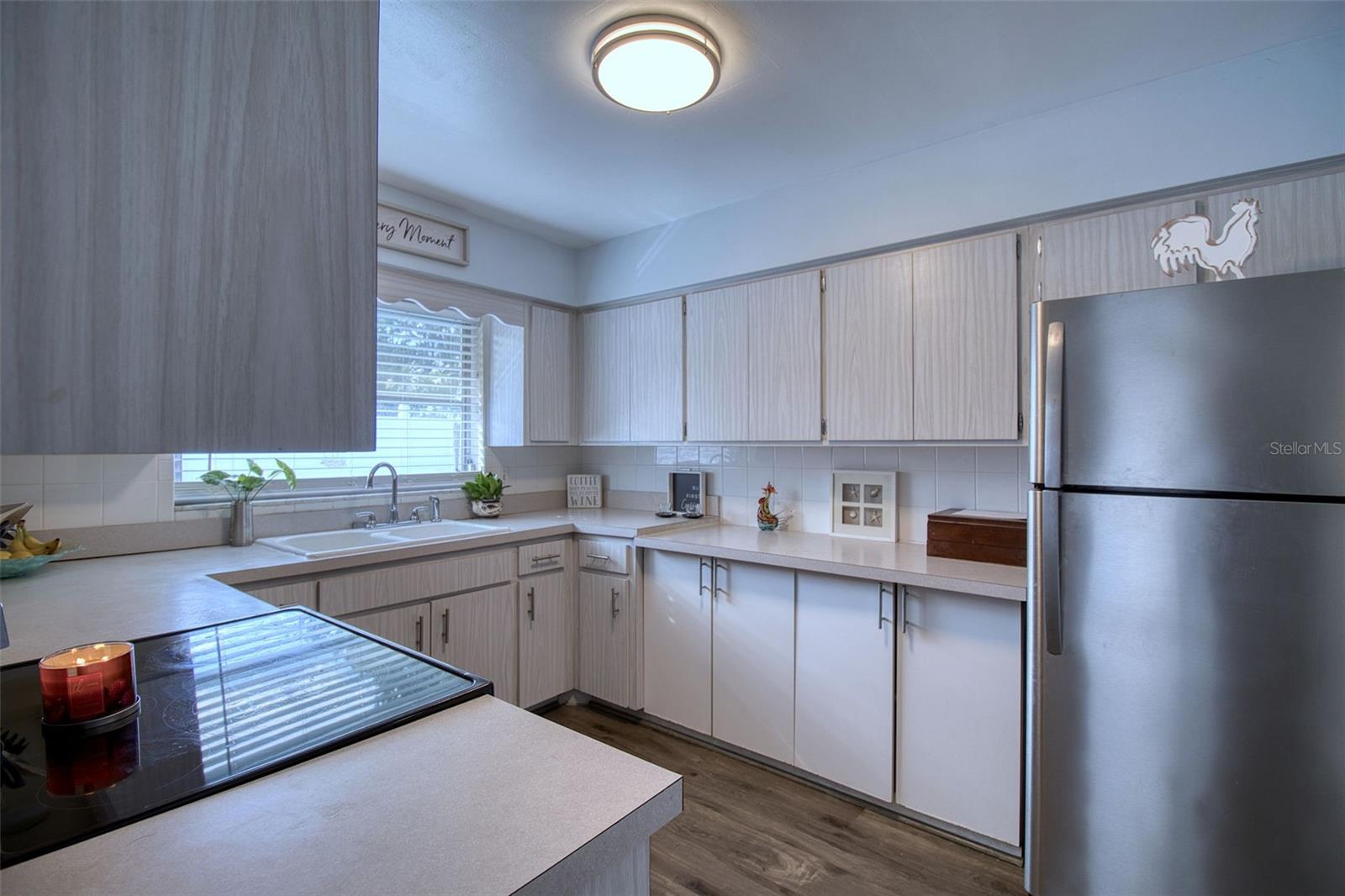 LAKESIDE TERRACE 1ST ADD - Residential