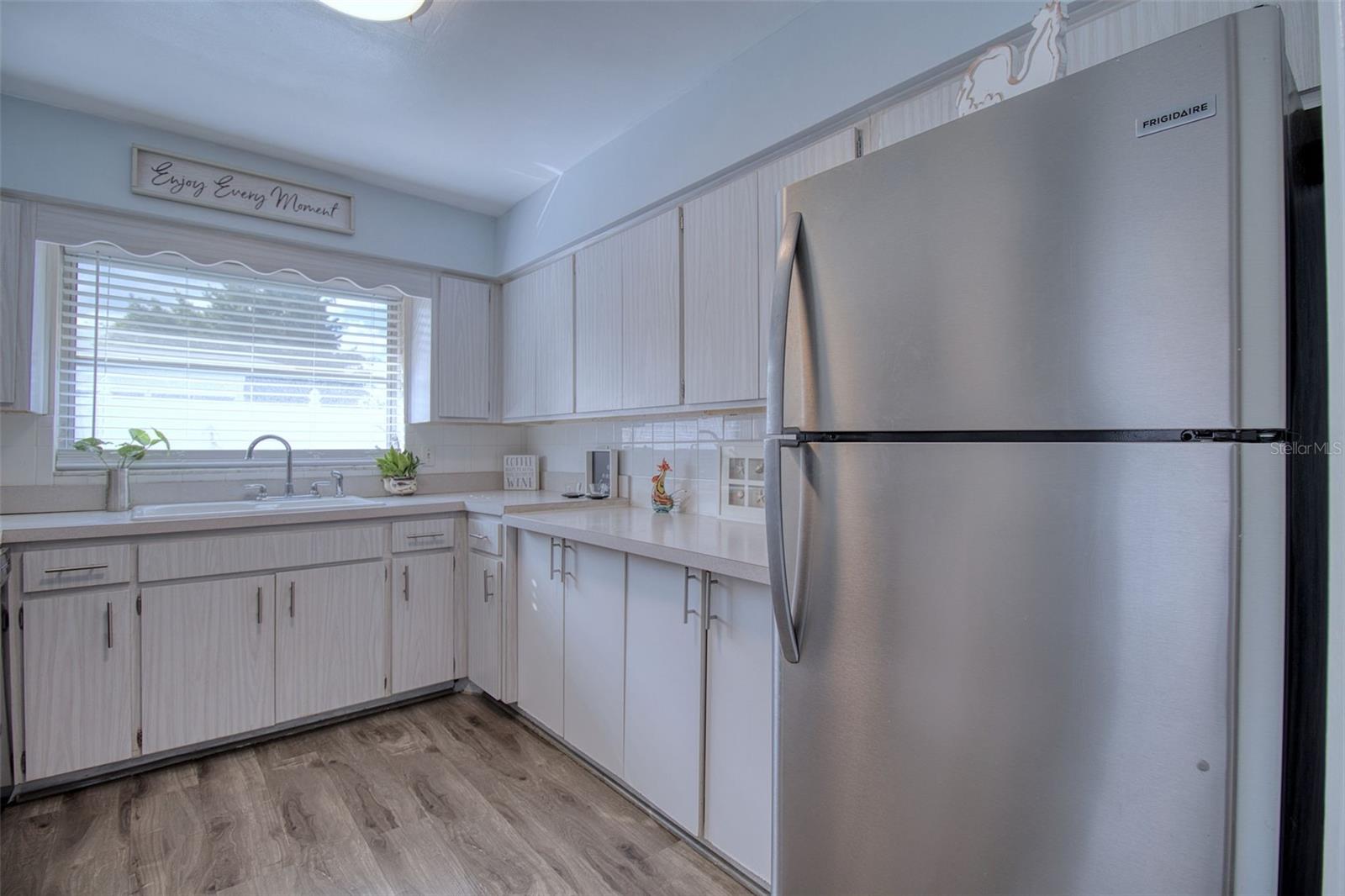 LAKESIDE TERRACE 1ST ADD - Residential