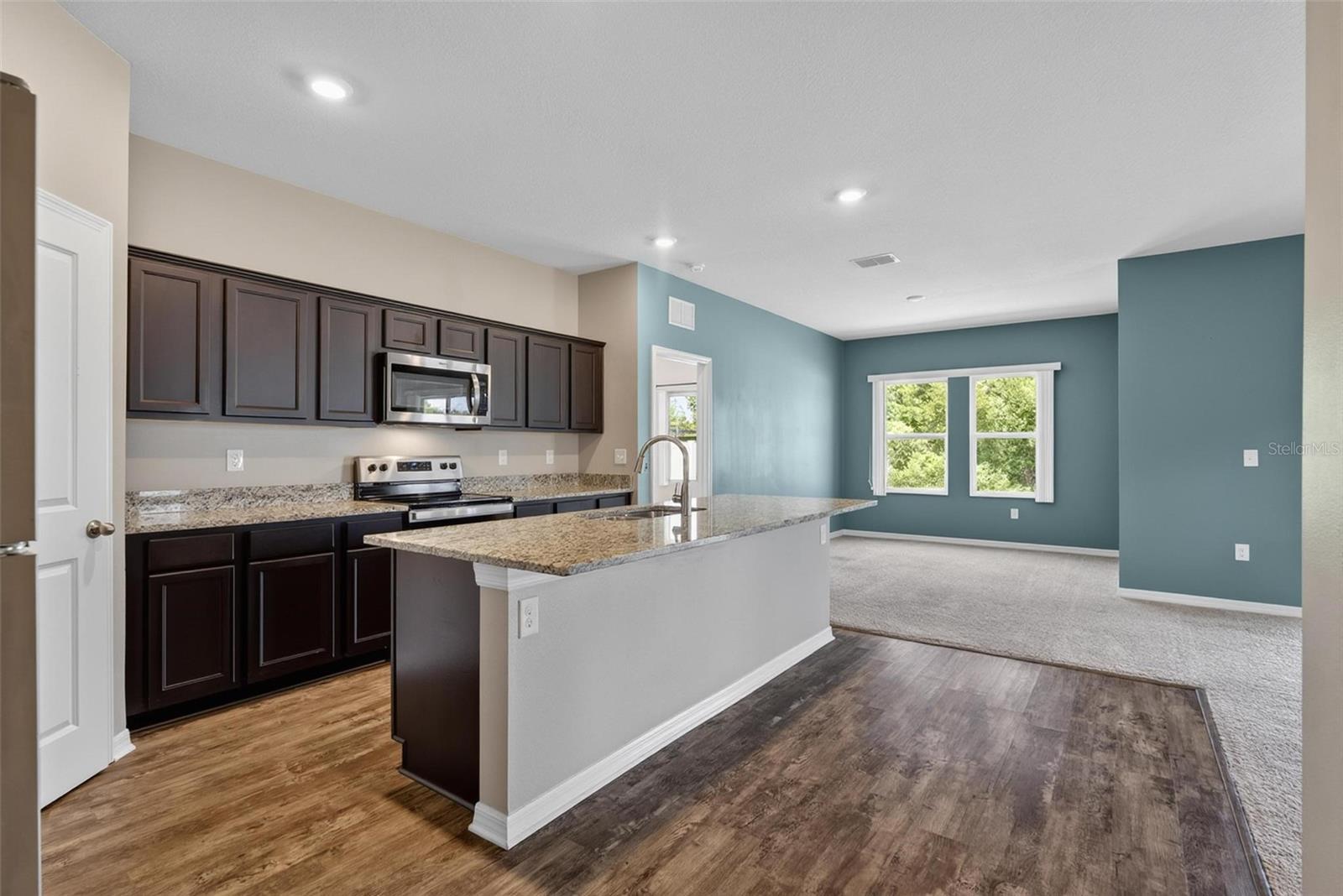 COASTAL WOODS UN B1 - Residential