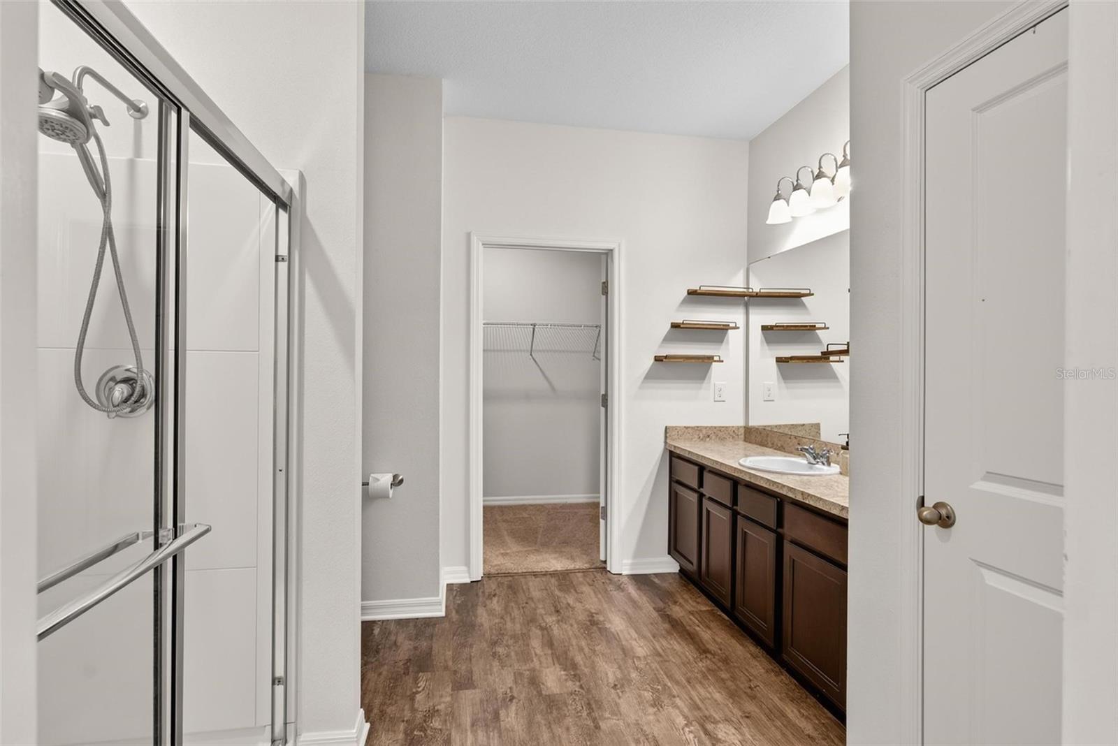 COASTAL WOODS UN B1 - Residential