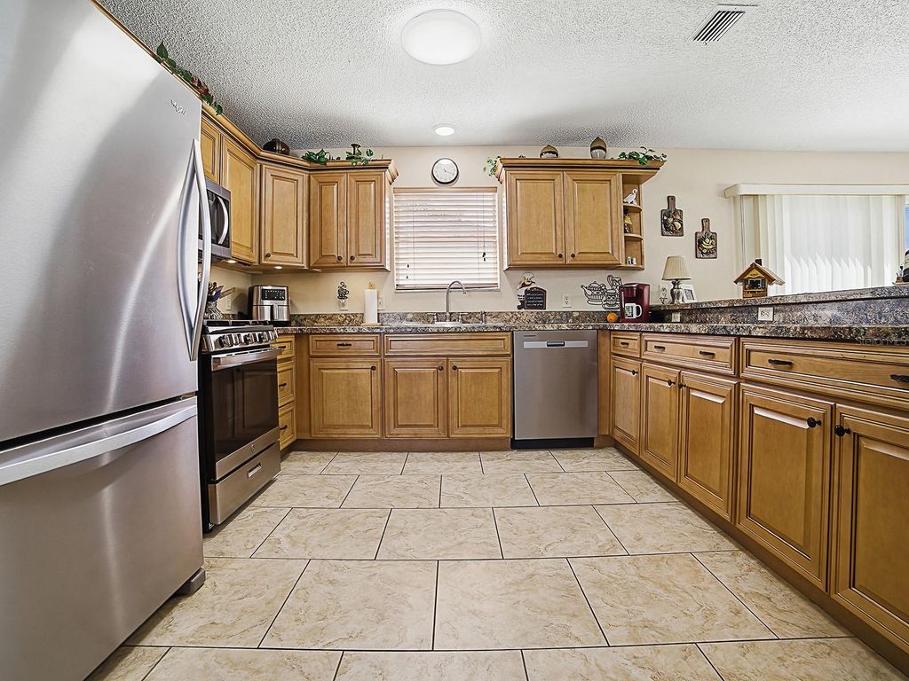 Photo of 8830 SE 168th Sedgwick Place, The Villages, FL 32162 (MLS # G5110637)