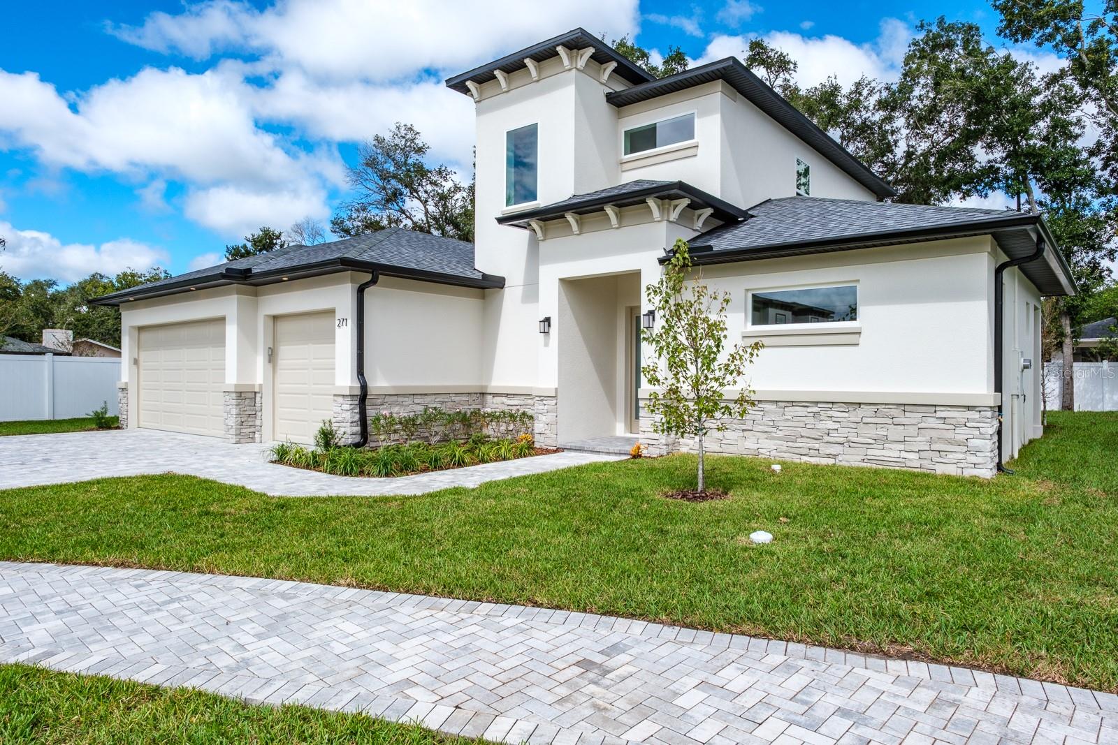 271 LAROCCA COURT