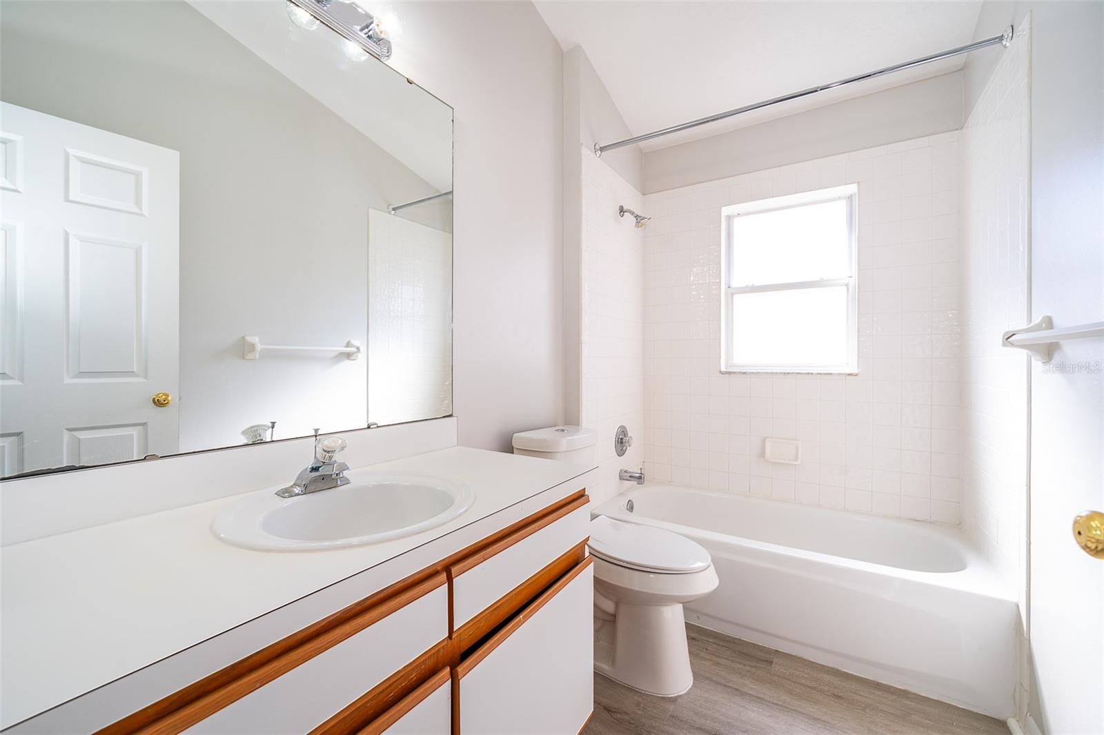 HUNTERS CREEK TR 430A PH 01 - Residential Lease