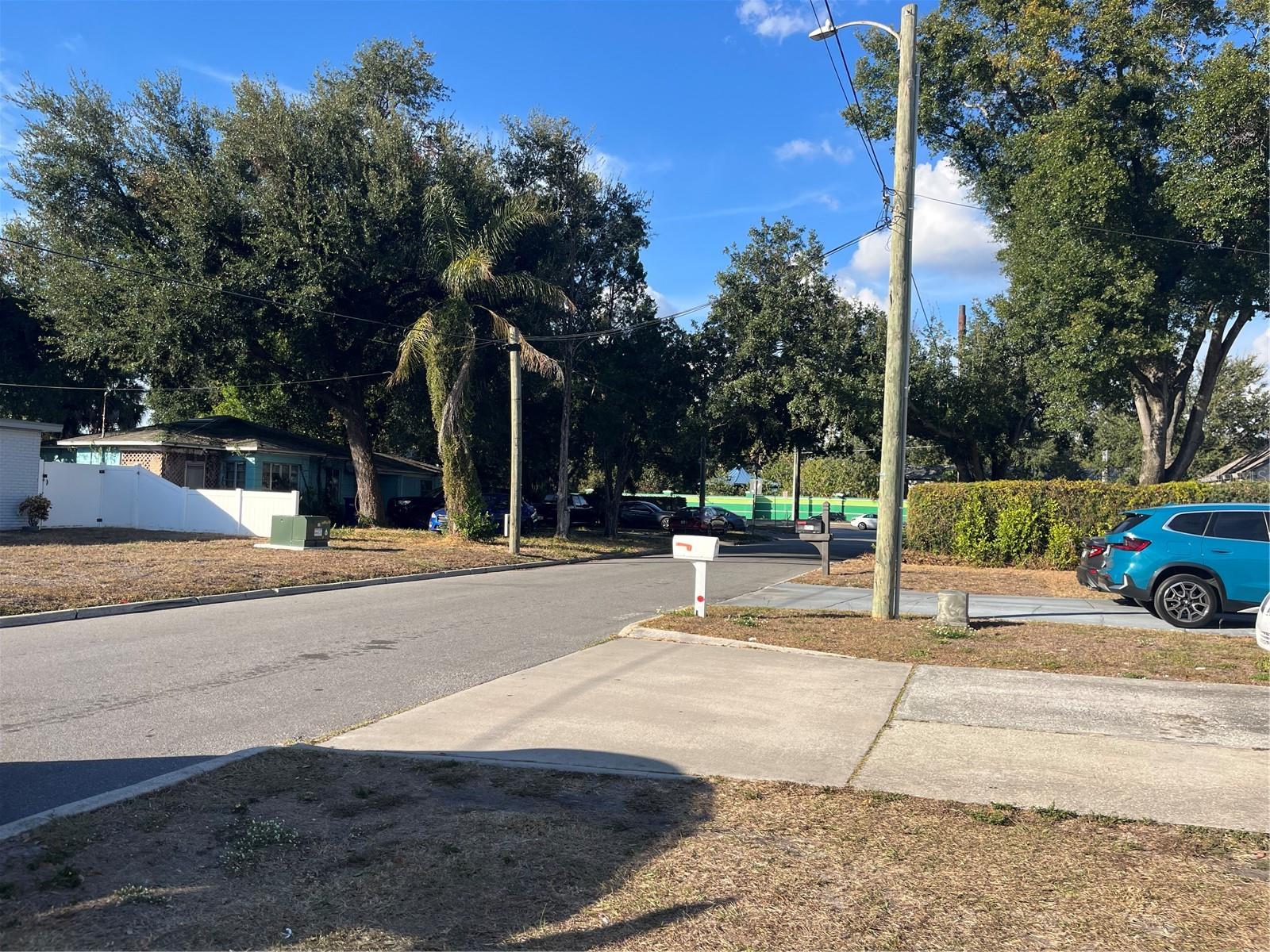 ELIZABETH COURT - Residential