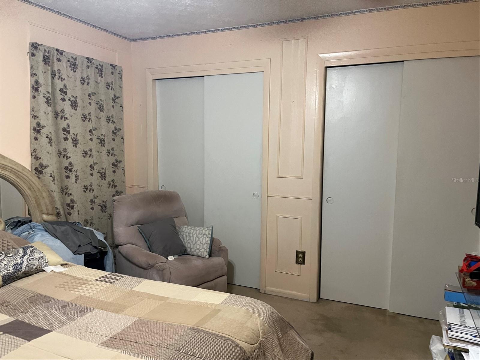 ELIZABETH COURT - Residential