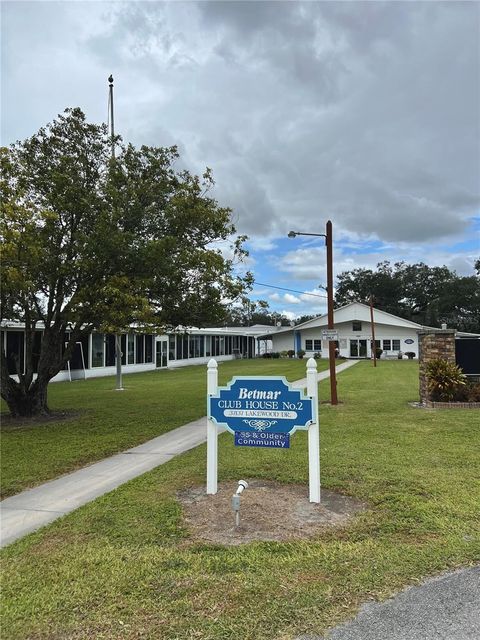 A home in ZEPHYRHILLS