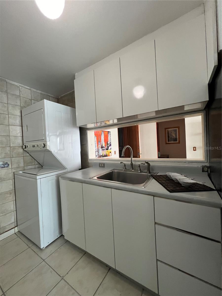 6410 ISLA VERDE AVENUE 2-E