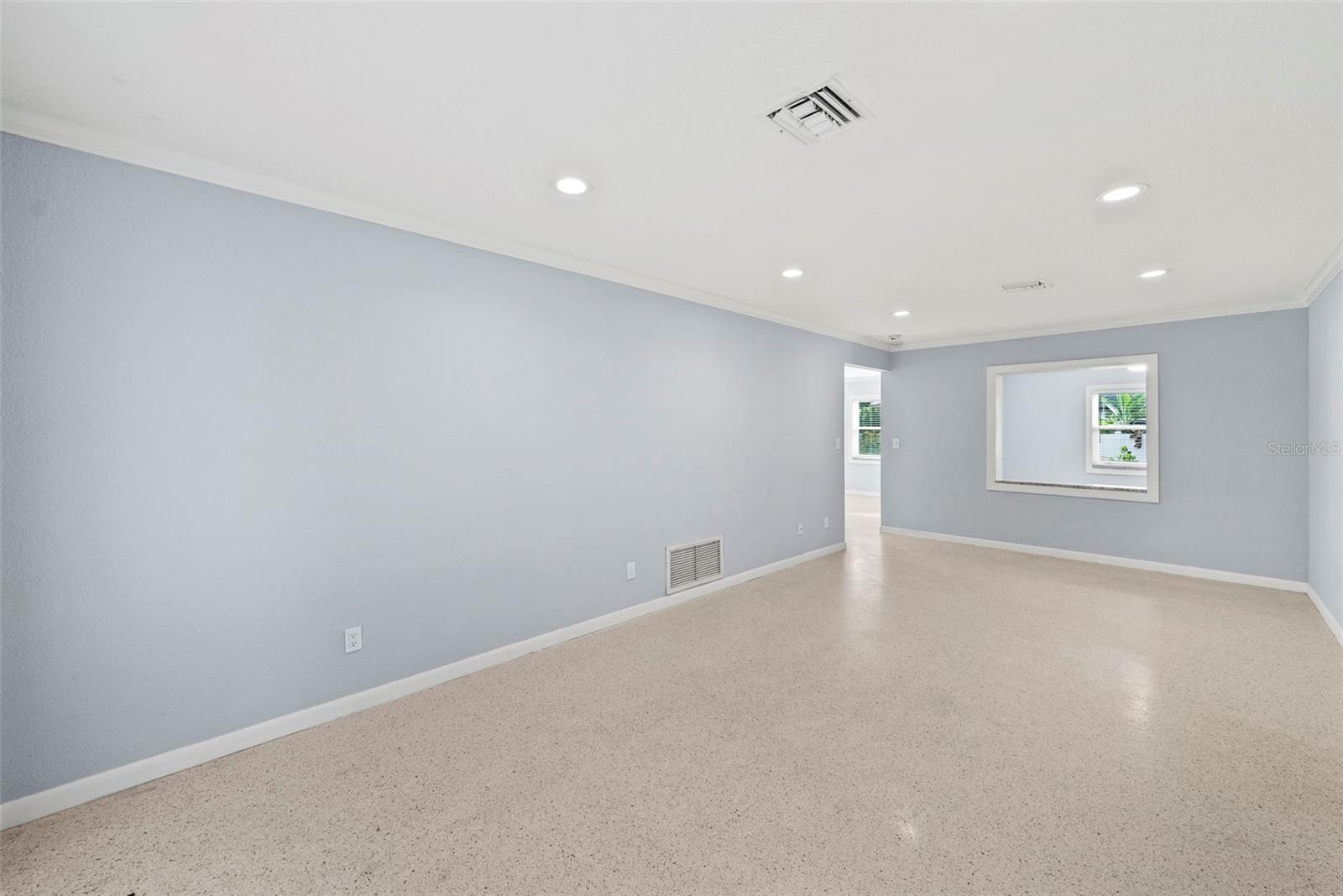 TOUSSIE TERRACE 1ST ADD - Residential Lease