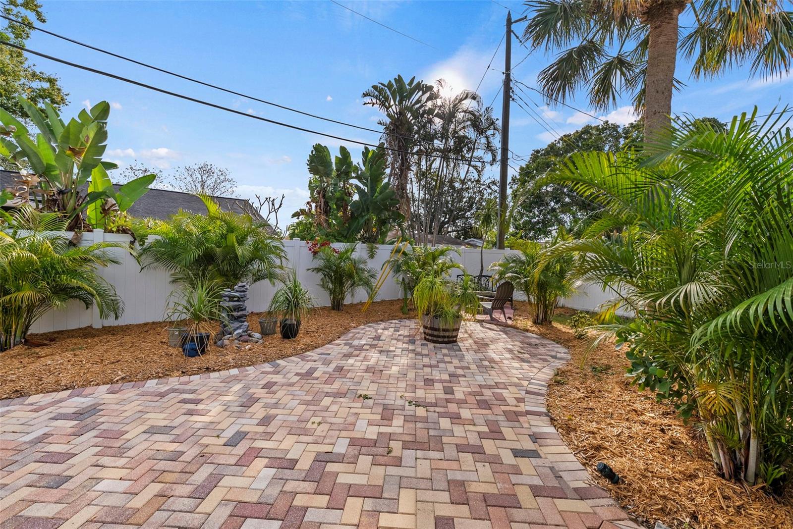 TOUSSIE TERRACE 1ST ADD - Residential Lease