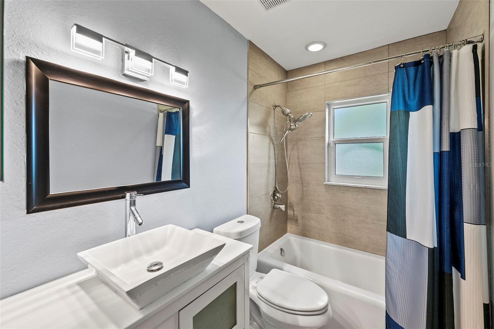 TOUSSIE TERRACE 1ST ADD - Residential Lease