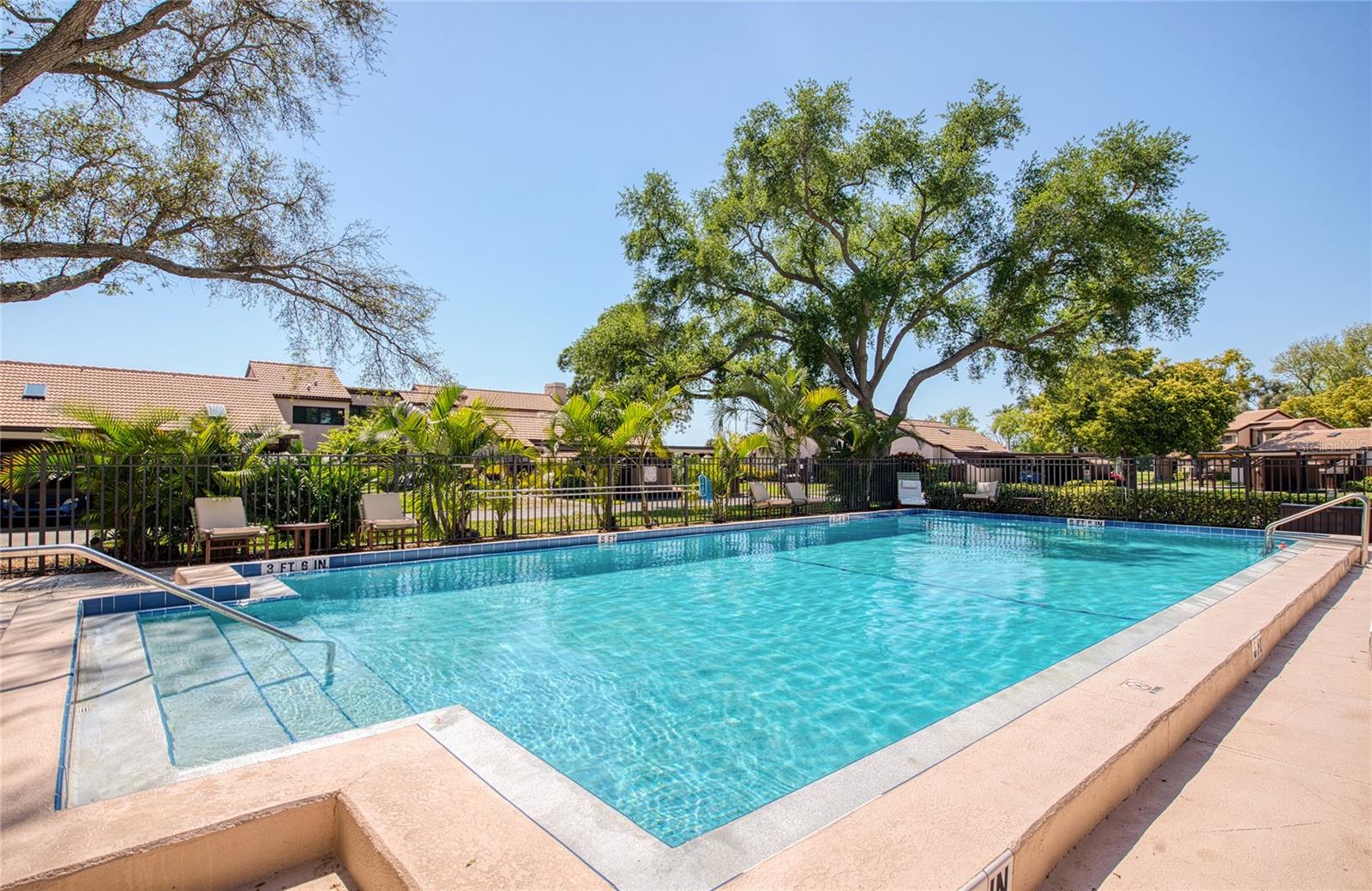 PELICAN CREEK VILLAGE CONDO - Residential