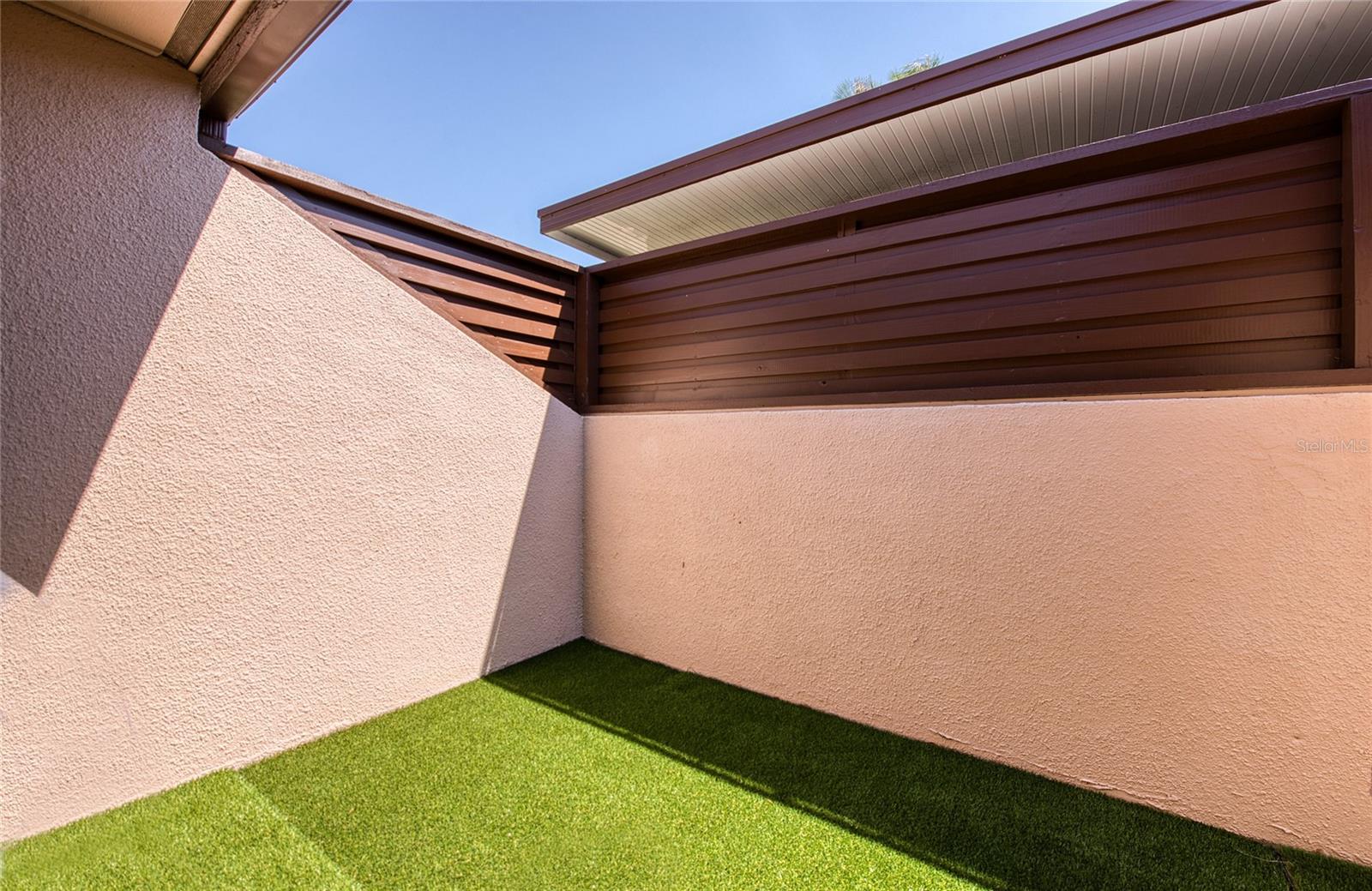 PELICAN CREEK VILLAGE CONDO - Residential