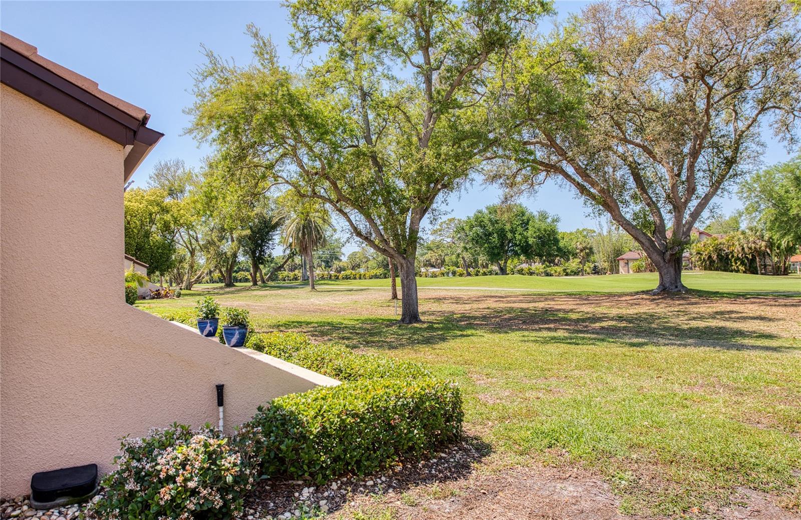 PELICAN CREEK VILLAGE CONDO - Residential