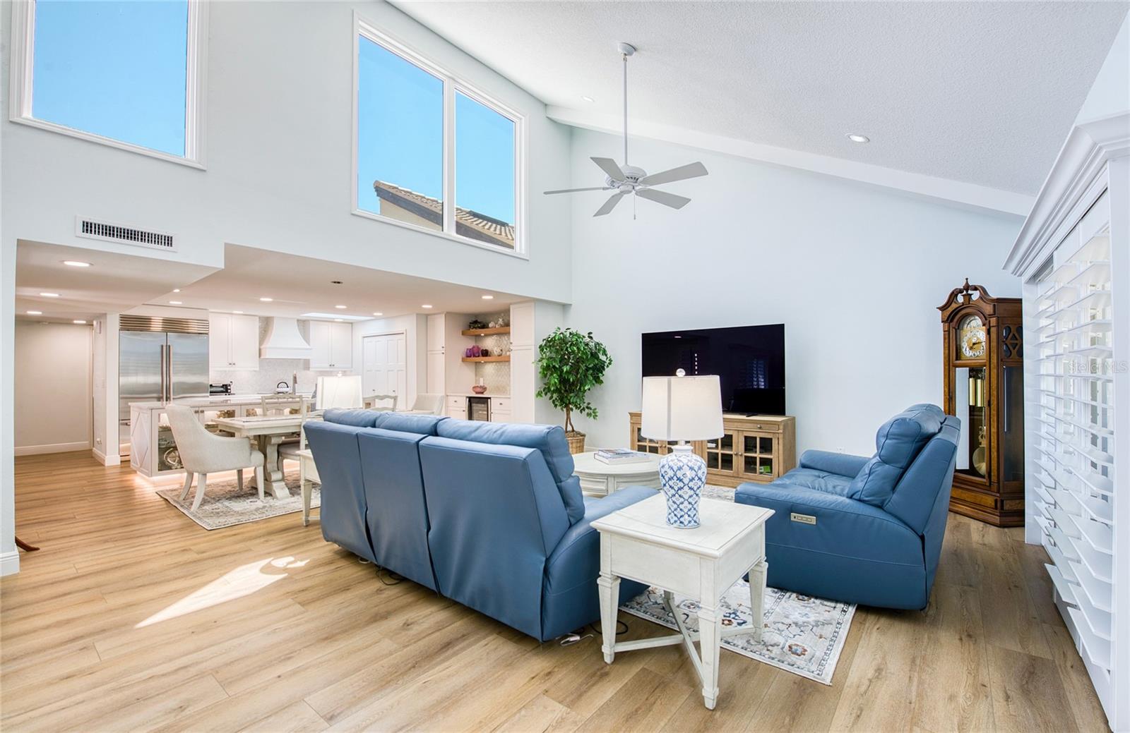 PELICAN CREEK VILLAGE CONDO - Residential